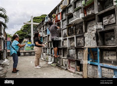 public cemetery in quezon city